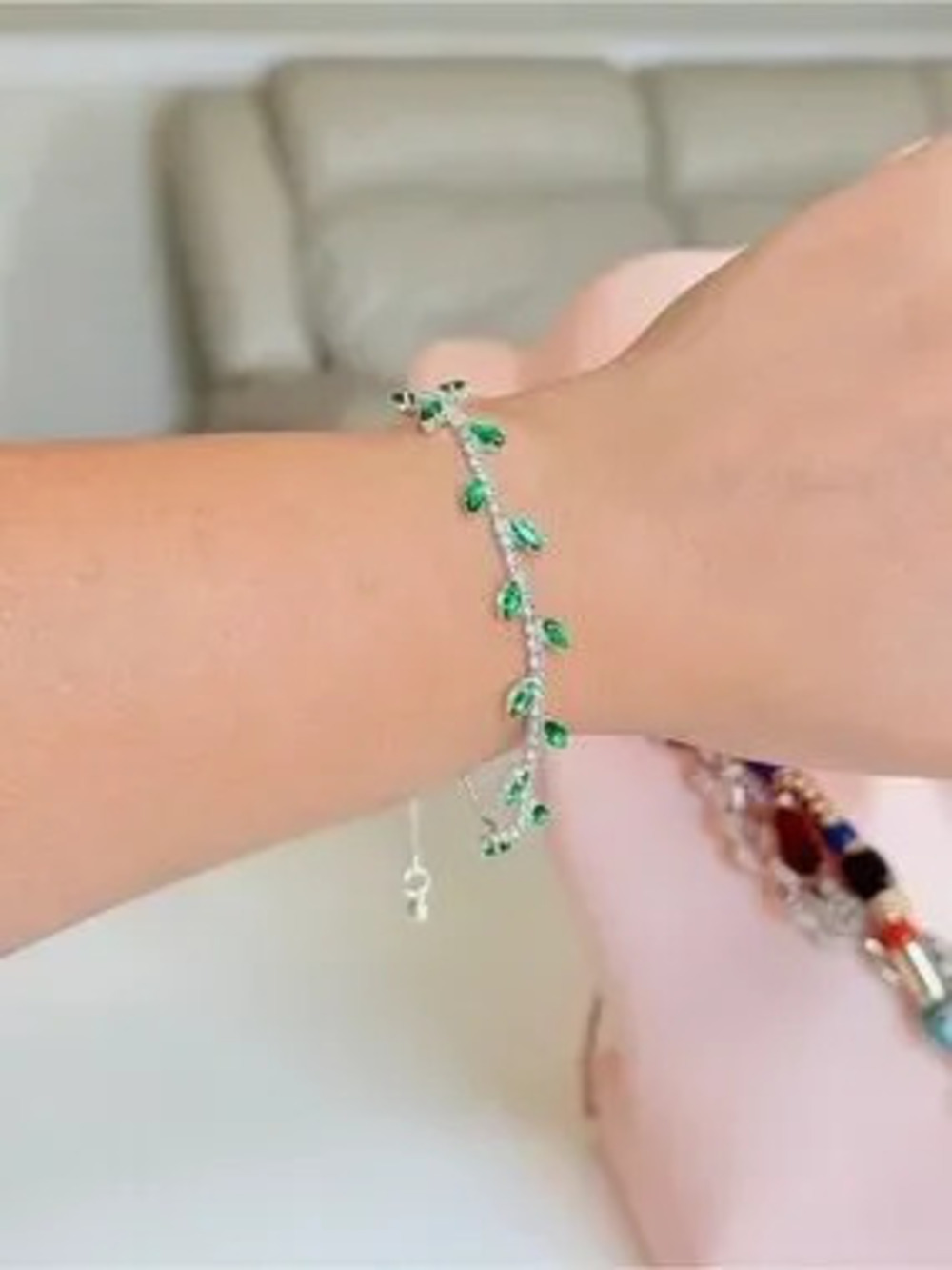 Delicate Emerald Leaf Silver Bracelet - Green